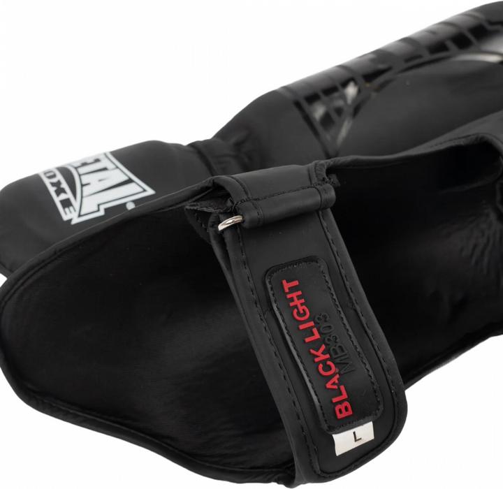 Actual product image MetalBoxe Protege Tibia+Pied Anatomique L Black Light (L)