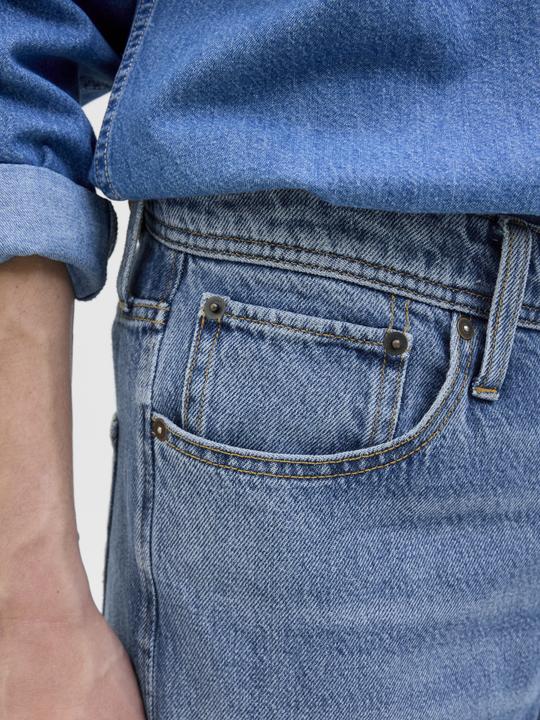 Actual product image Jack & Jones JJIEDDIE JJORIGINAL SQ 229 Locker geschnitten Locker geschnitten (W29/L30)