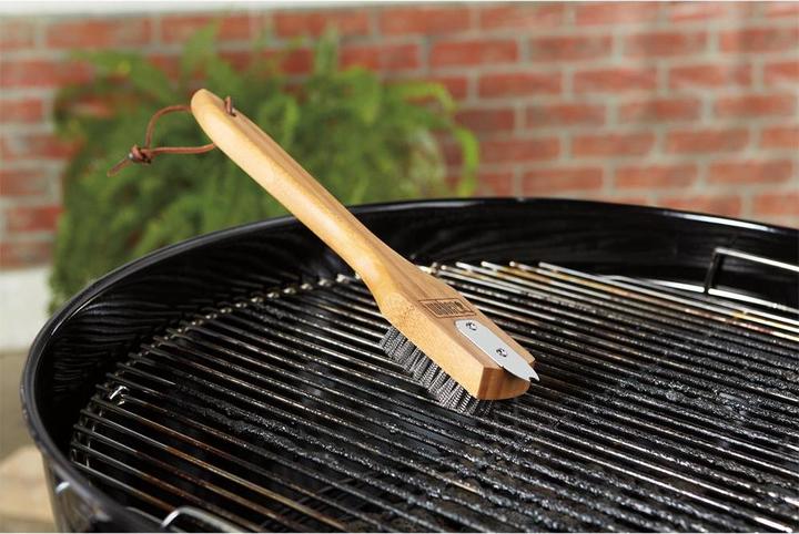 Actual product image Weber Grill Brush (30 cm)