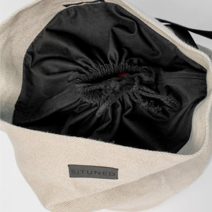 Actual product image Stuned Linen Edition Big