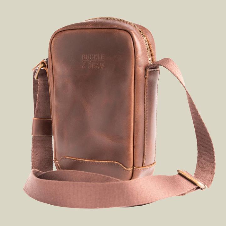 Actual product image Buckle & Seam Leder Crossbody Bag Runner Braun/Blau
