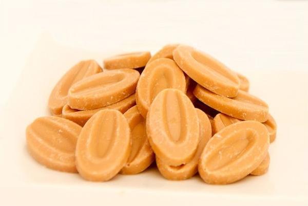 Actual product image Valrhona Dulcey beans 35% (1kg) (1 x)