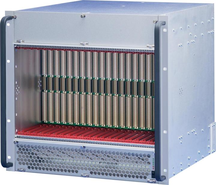Produktbild Schroff 10 HE, 21 Slot, mit Rear I/O - BGT 10HE 84TE 21SL VME64X V2 (10 HE, 19 Zoll Rack)