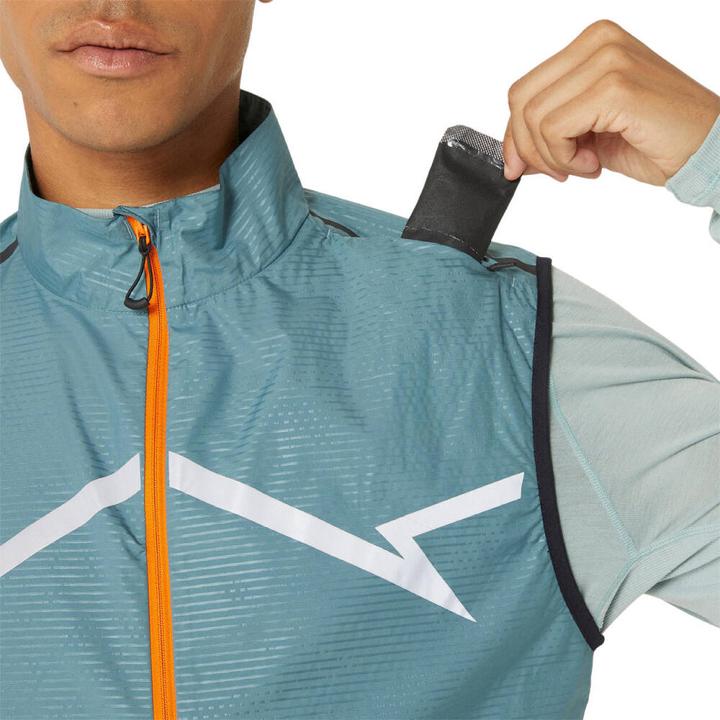 Actual product image ASICS Performance Lite-Show Vest (M)