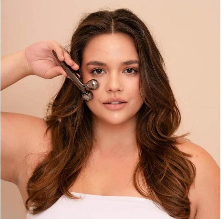 Actual product image VBEAUTY Face Sculpting Roller