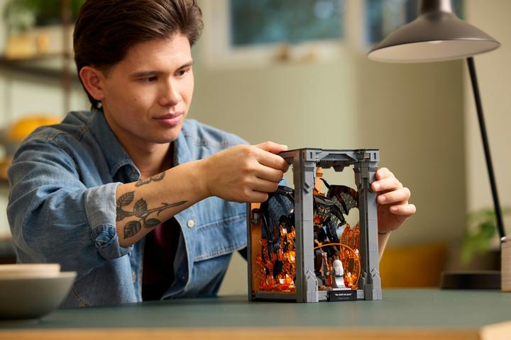 Actual product image LEGO The Lord of the Rings: Balrog™ bookend (10367, LEGO Lord of the Rings)