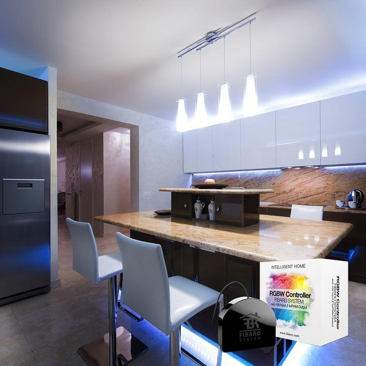Actual product image Fibaro RGBW Controller (Dimming actuator)
