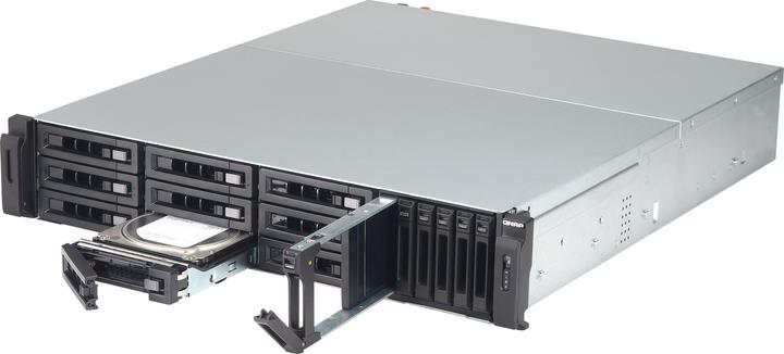 Actual product image QNAP TVS-1582TU-I7-32G
