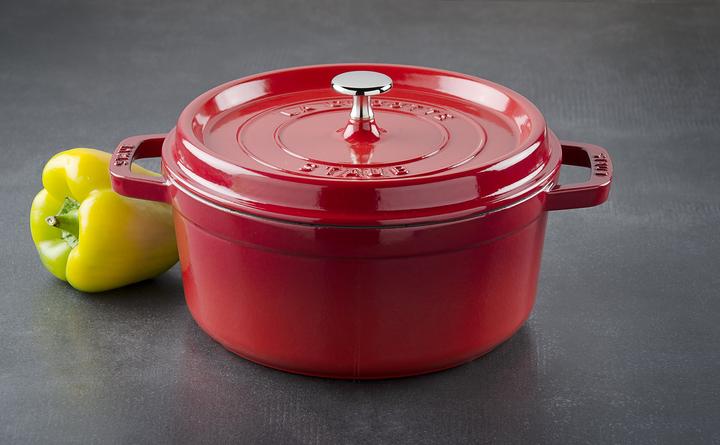 Actual product image Staub Cocotte (24 cm, Casserole + Stewpot, Cast iron)