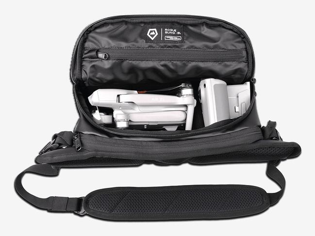 Actual product image Wandrd Rogue Sling (Camera shoulder bag, 6 l)