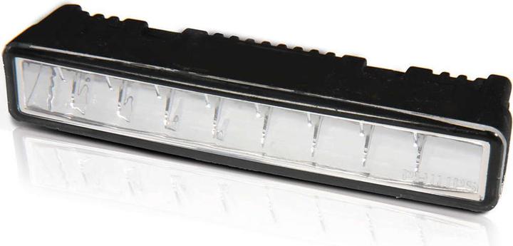 Actual product image Philips Daylight 9 LED daytime running light