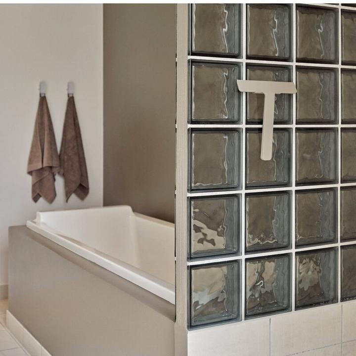 Produktbild Zone Denmark Duschabzieher Ume Taupe, Wischbreite: 24 cm, Faltbar: Nein