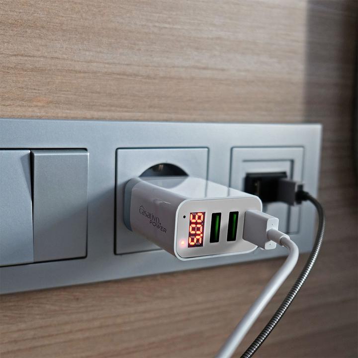 Produktbild Casativo 2er-Set Multi-Port Ladegerät mit 3 USB-Ports & LED-Display, je 5 V / 2,4 A (15.50 W)