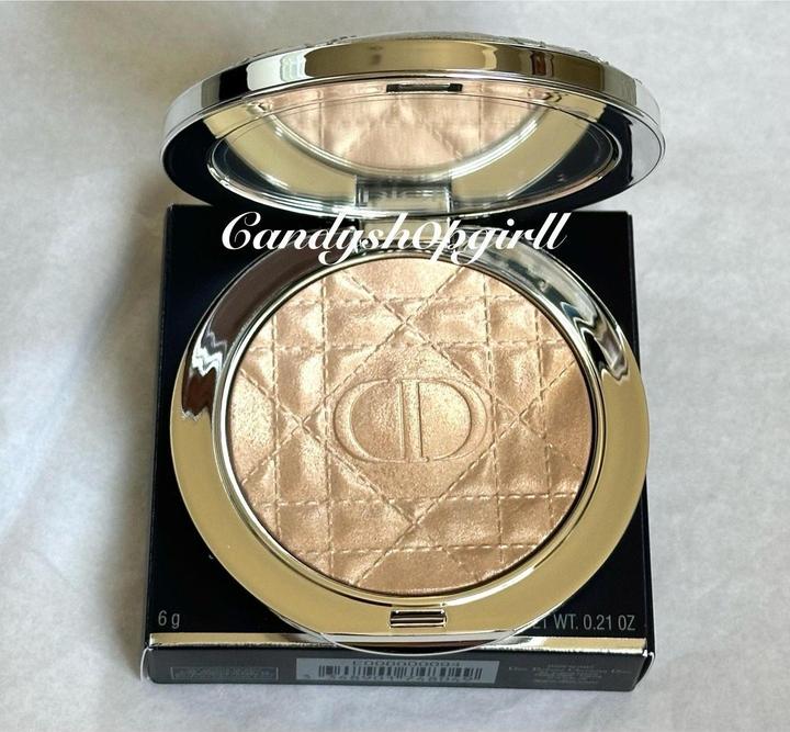 Immagine prodotto Dior Christian Forever Luminizer Silky 01 Nude Int25 (01 Nudo Int25)