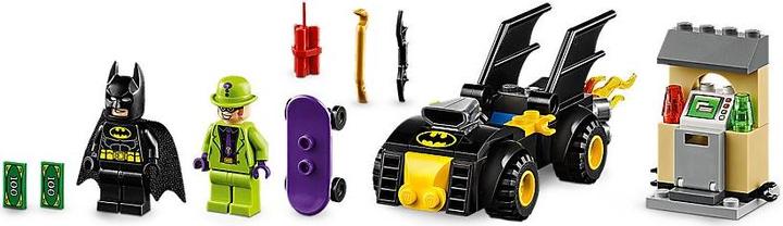 Actual product image LEGO Batman vs. the Robbery of the Riddler (76137, LEGO DC)