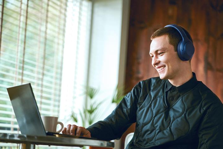 Actual product image Sony WH-XB900N (ANC, 30 h, Wireless)