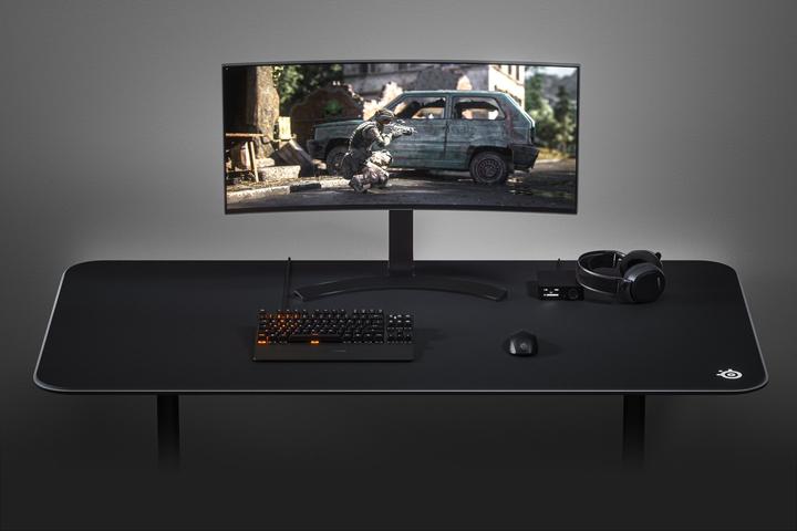 Produktbild SteelSeries QcK+ (L)