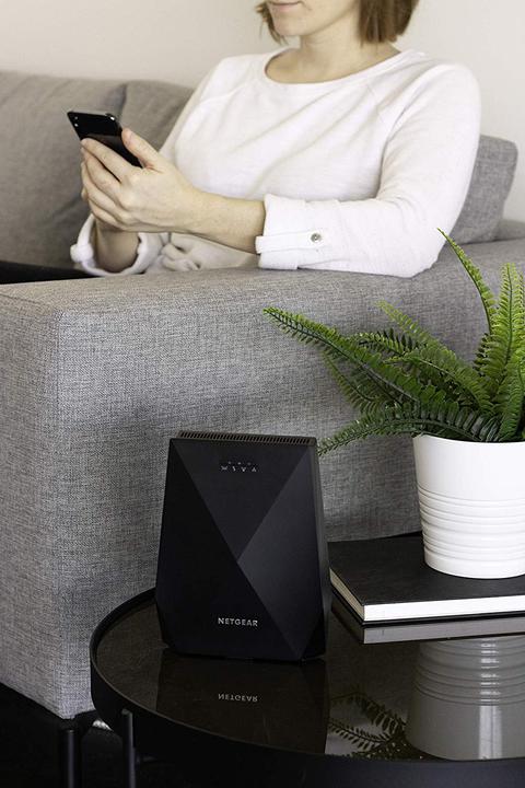 Actual product image Netgear Nighthawk X6 Mesh Extender