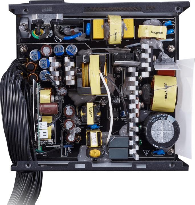 Actual product image Cooler Master MWE Bronze V2 (650 W)