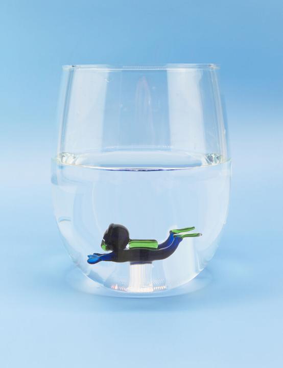 Actual product image Winkee Drinking Glasses - Handmade Scuba Diver (1 x)