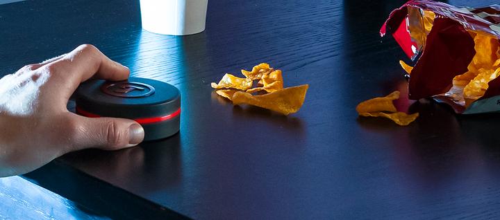 Actual product image Teufel Puck Control remote control with Bluetooth connection