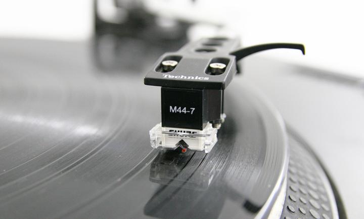 Produktbild Shure Tonabnehmersystem M44-7 (Tonabnehmer)