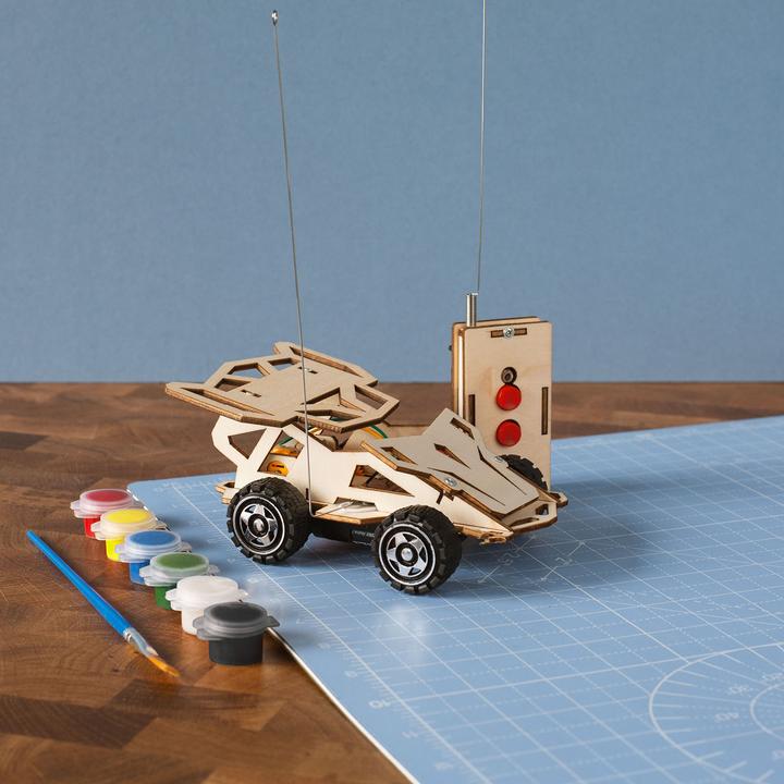 Actual product image Thumbs Up Remote Control Racing Car DIY