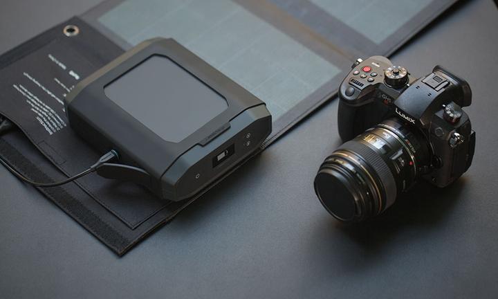 Actual product image Omnicharge Ultimate (38400 mAh, 100 W, 142 Wh)