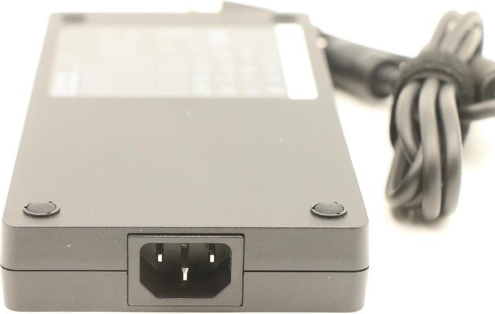 Immagine prodotto Lenovo Sottile, 300W, 20V, 3P, WW, LTN (300 W)