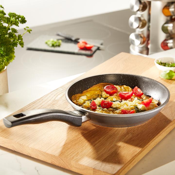 Produktbild Stoneline Pan 6840 Frying, Diameter 20 cm, Suitable for induction hob, Fixed handle, Anthracite (20 cm, Bratpfanne, Aluminium)