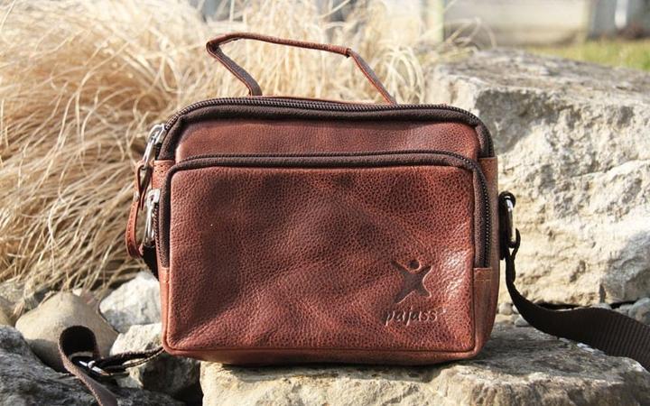 Actual product image Pajass Leather Photo Bag City Hunter Lisbon (Photo case)