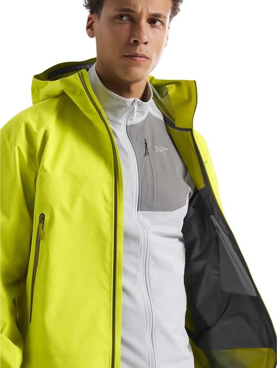 Actual product image Arc'teryx Beta (M)