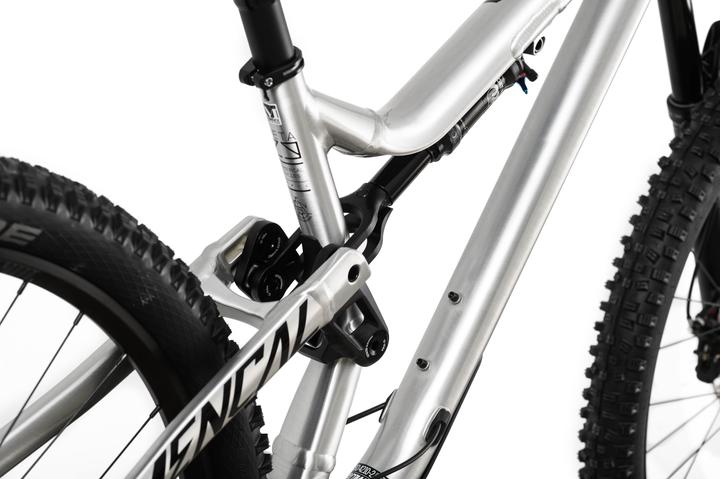 Actual product image Commencal Meta Trail 29 Essential Fox Brushed (44 cm)