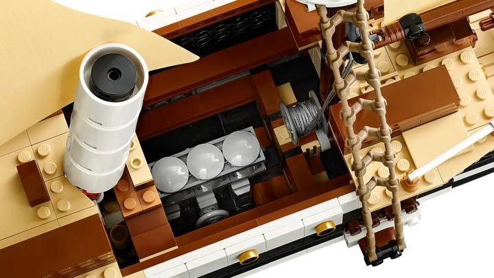 Immagine prodotto LEGO Resistenza (10335, LEGO Icons, Set LEGO rari)