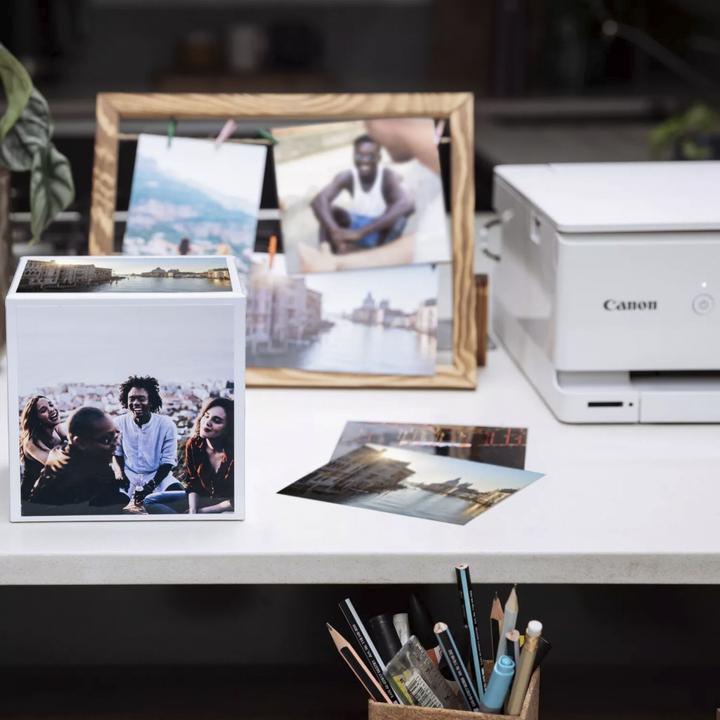 Actual product image Canon Photo Cube Creative Paper 5x5 green (13 x 13 cm, 40 x)
