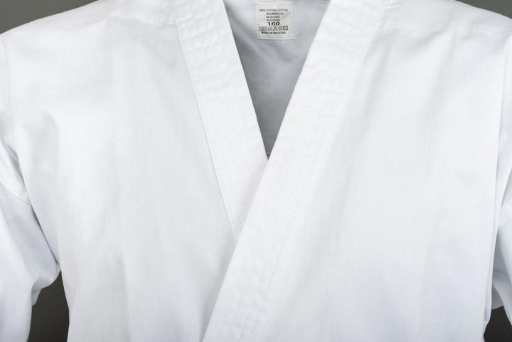 Produktbild Budo.ch Karate Gi Asiatsu (110)