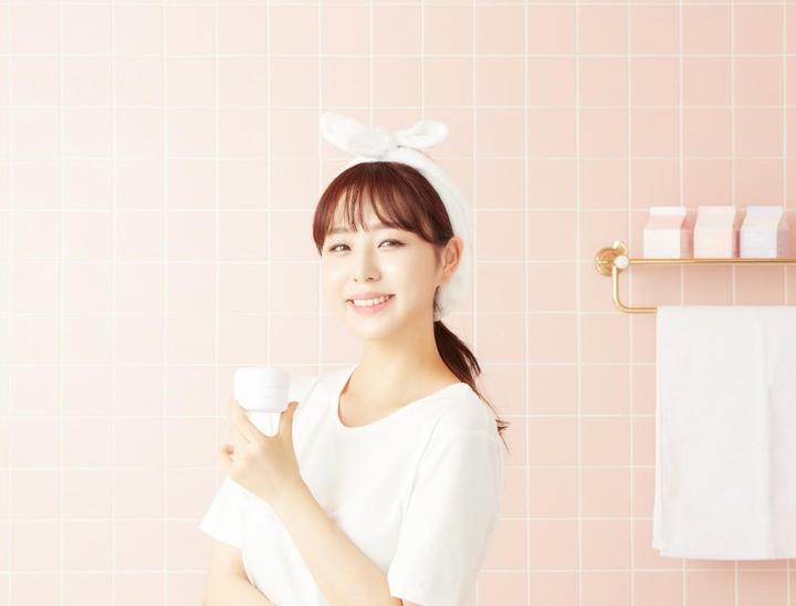 Actual product image G9 Skin white in milk whipping cream (Day cream)