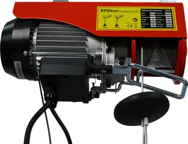 Actual product image Wiltec XPOtool Electric Winch 540W Motor Winch up to125/250kg Cable Pull 12/6m with Single-hand Control