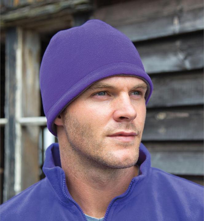 Actual product image Regatta Winter Essentials reversible hat (One size)