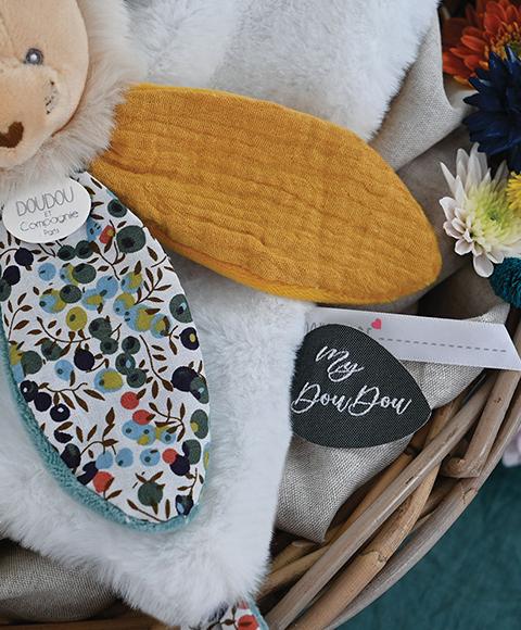 Actual product image Doudou et Compagnie Lion