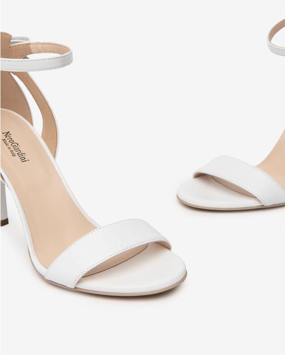 Actual product image Nero Giardini Pumps (40)