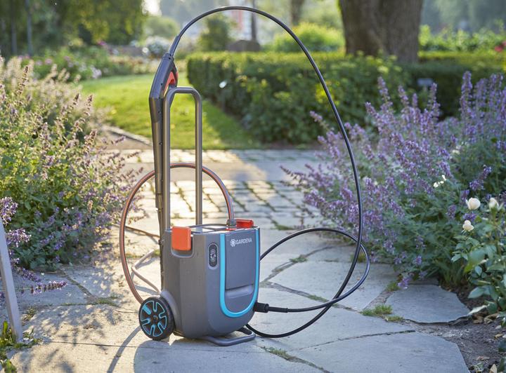 Actual product image Gardena AquaClean Li40/60 incl. battery (Rechargeable battery operated)