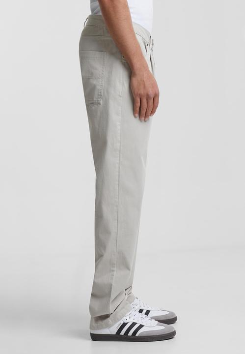 Actual product image Urban Classics Organic Skater Chino Pants - 140915 (40)