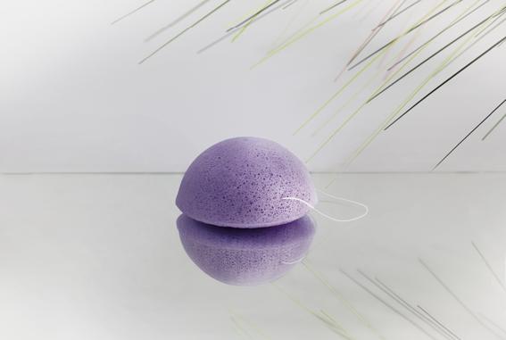 Actual product image Nawemo Konjac Schwamm Lavendel, bei entzündeter und irritierter Haut
