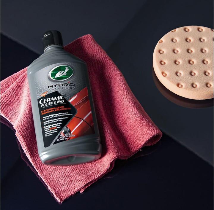 Actual product image Turtle Wax Hybrid Solutions Ceramic Polish & Wax (500 ml)