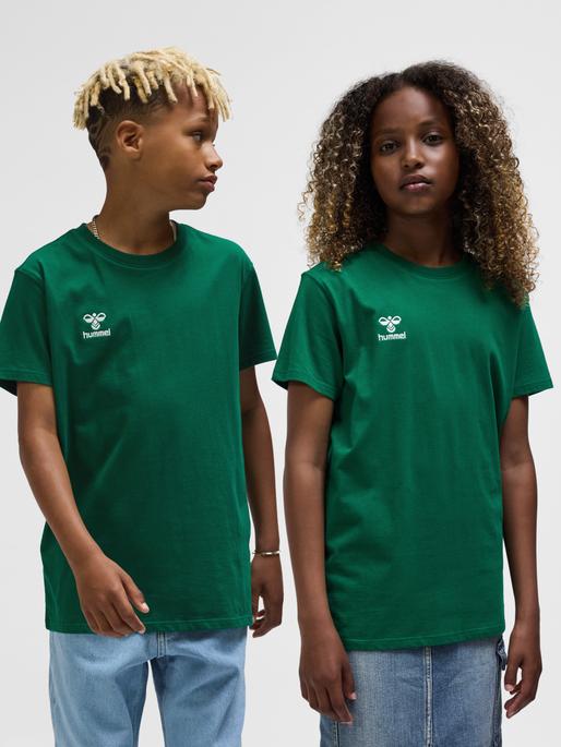 Actual product image hummel HMLGO 2.0 T-SHIRT S/S KIDS (116)