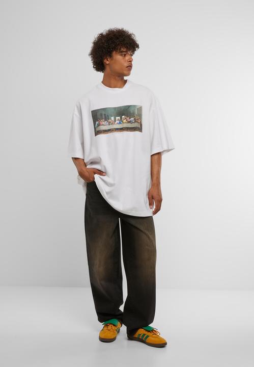 Actual product image Mister Tee MisterTee Can't Hang With Us Huge Tee - 192409 (M)