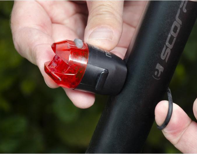 Actual product image CatEye Rear light G-Series Nano G - SL-LD170G RC