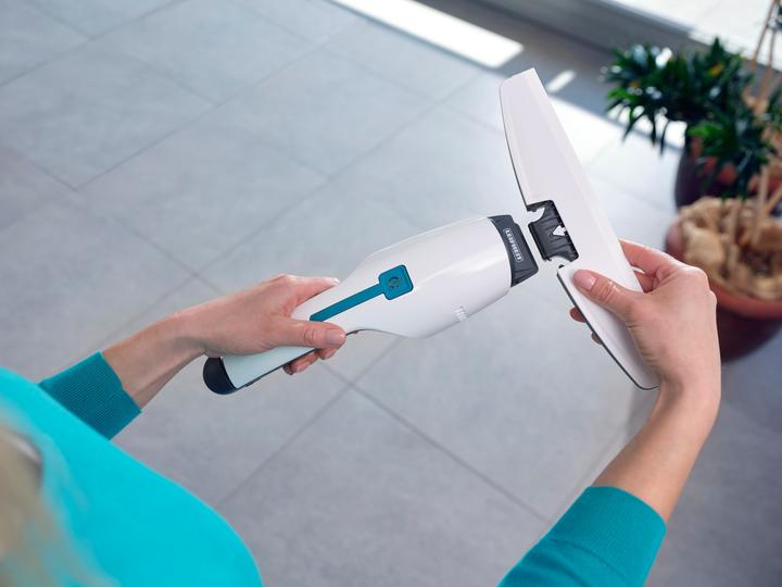 Actual product image Leifheit Bathroom nozzle window and bathroom vacuum cleaner Nemo