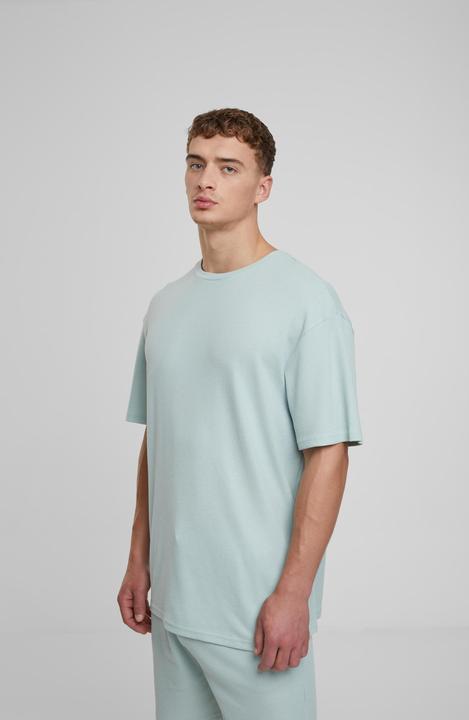 Actual product image Urban Classics Waffle Tee - 138259 (4XL)